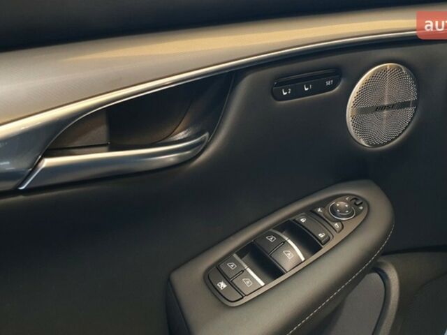 Инфинити QX50, объемом двигателя 2 л и пробегом 0 тыс. км за 44644 $, фото 16 на Automoto.ua