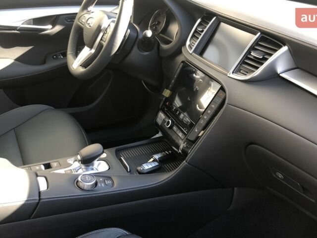 Инфинити QX50, объемом двигателя 2 л и пробегом 0 тыс. км за 44920 $, фото 2 на Automoto.ua