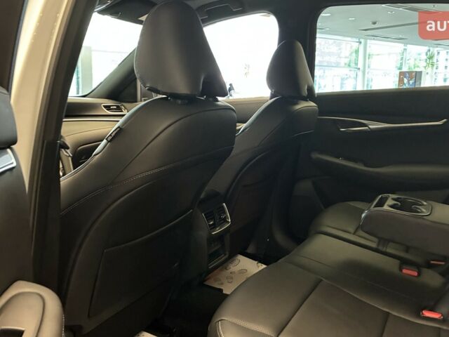 Инфинити QX50, объемом двигателя 2 л и пробегом 0 тыс. км за 61734 $, фото 14 на Automoto.ua