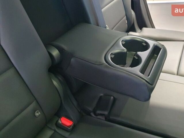 Инфинити QX50, объемом двигателя 2 л и пробегом 0 тыс. км за 44644 $, фото 28 на Automoto.ua