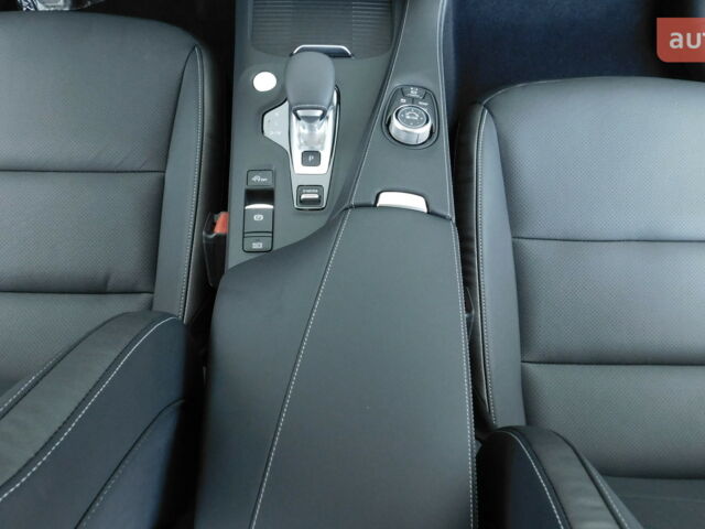 Инфинити QX50, объемом двигателя 2 л и пробегом 0 тыс. км за 51725 $, фото 29 на Automoto.ua