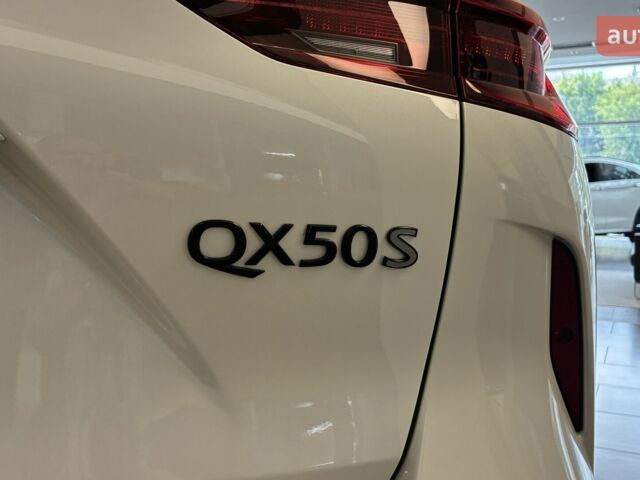 Инфинити QX50, объемом двигателя 2 л и пробегом 0 тыс. км за 61734 $, фото 16 на Automoto.ua