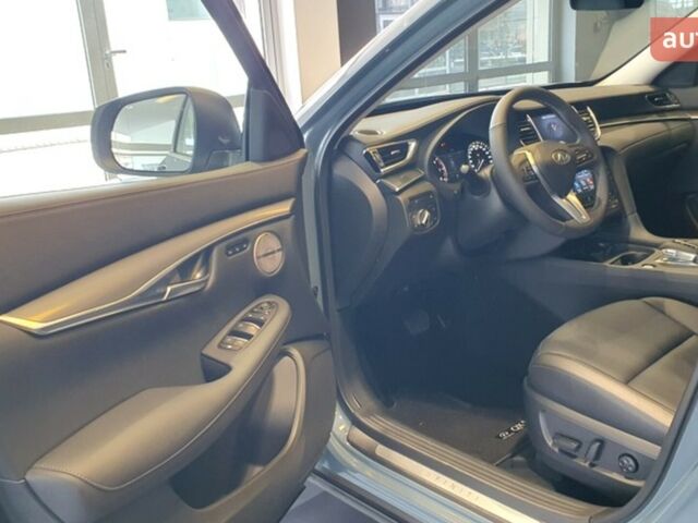 Инфинити QX50, объемом двигателя 2 л и пробегом 0 тыс. км за 44644 $, фото 15 на Automoto.ua