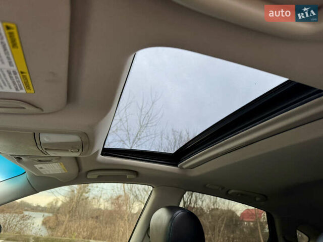 Сірий Інфініті QX50, об'ємом двигуна 3.7 л та пробігом 137 тис. км за 12000 $, фото 47 на Automoto.ua