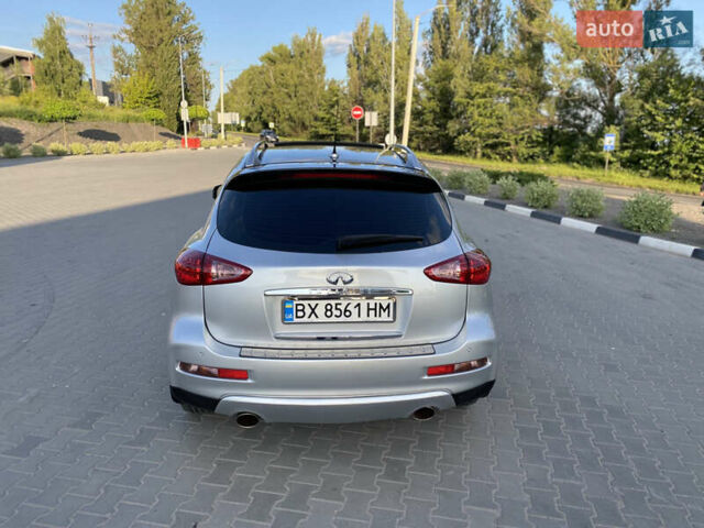 Сірий Інфініті QX50, об'ємом двигуна 3.7 л та пробігом 153 тис. км за 11333 $, фото 8 на Automoto.ua