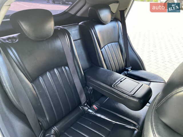 Сірий Інфініті QX50, об'ємом двигуна 3.7 л та пробігом 153 тис. км за 11333 $, фото 28 на Automoto.ua