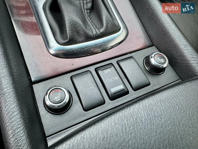 Сірий Інфініті QX50, об'ємом двигуна 3.7 л та пробігом 137 тис. км за 12000 $, фото 43 на Automoto.ua