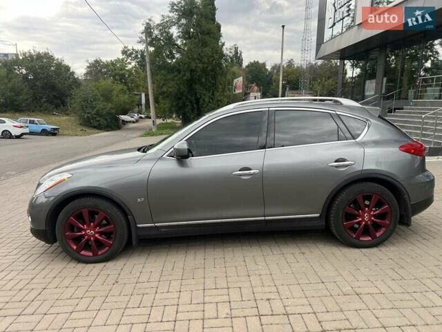 Серый Инфинити QX50, объемом двигателя 3.7 л и пробегом 137 тыс. км за 12300 $, фото 7 на Automoto.ua