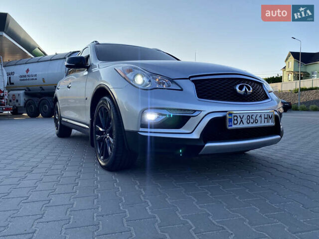Сірий Інфініті QX50, об'ємом двигуна 3.7 л та пробігом 153 тис. км за 11333 $, фото 82 на Automoto.ua