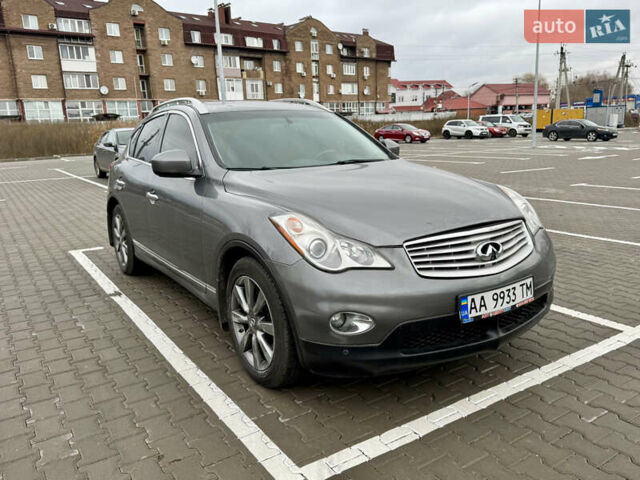 Сірий Інфініті QX50, об'ємом двигуна 3.7 л та пробігом 137 тис. км за 12000 $, фото 4 на Automoto.ua