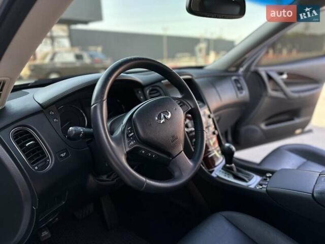 Сірий Інфініті QX50, об'ємом двигуна 3.7 л та пробігом 139 тис. км за 17999 $, фото 17 на Automoto.ua