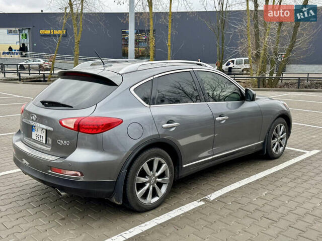 Сірий Інфініті QX50, об'ємом двигуна 3.7 л та пробігом 137 тис. км за 12000 $, фото 25 на Automoto.ua