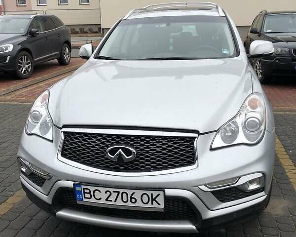 Серый Инфинити QX50, объемом двигателя 3.7 л и пробегом 144 тыс. км за 15700 $, фото 4 на Automoto.ua
