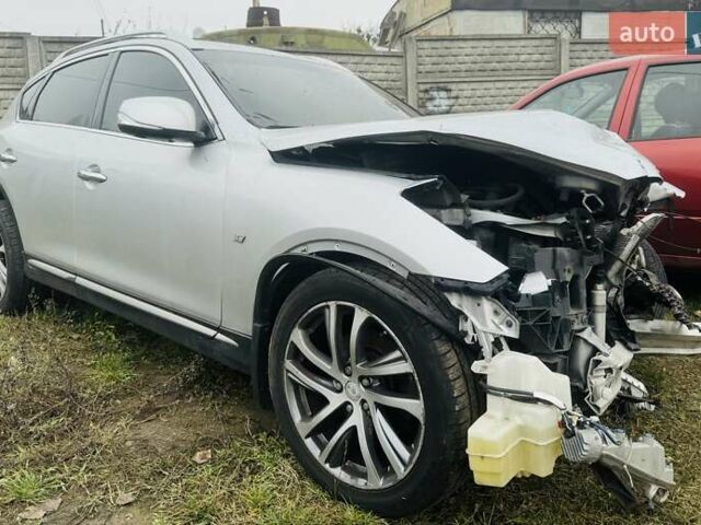 Серый Инфинити QX50, объемом двигателя 3.7 л и пробегом 170 тыс. км за 5600 $, фото 1 на Automoto.ua