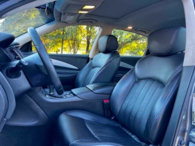 Серый Инфинити QX50, объемом двигателя 3.7 л и пробегом 58 тыс. км за 5800 $, фото 8 на Automoto.ua