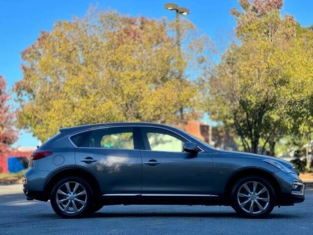 Серый Инфинити QX50, объемом двигателя 3.7 л и пробегом 58 тыс. км за 5800 $, фото 3 на Automoto.ua