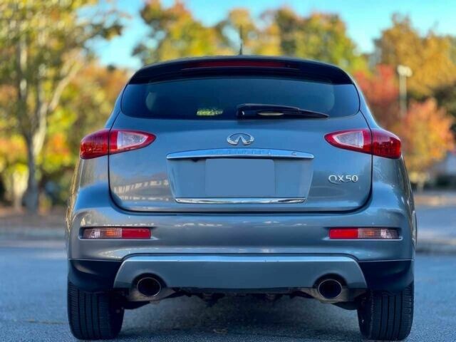 Серый Инфинити QX50, объемом двигателя 3.7 л и пробегом 58 тыс. км за 5800 $, фото 6 на Automoto.ua