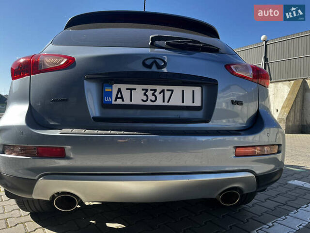 Серый Инфинити QX50, объемом двигателя 3.7 л и пробегом 78 тыс. км за 17800 $, фото 19 на Automoto.ua