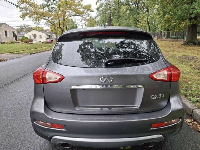 Серый Инфинити QX50, объемом двигателя 3.7 л и пробегом 53 тыс. км за 6000 $, фото 4 на Automoto.ua
