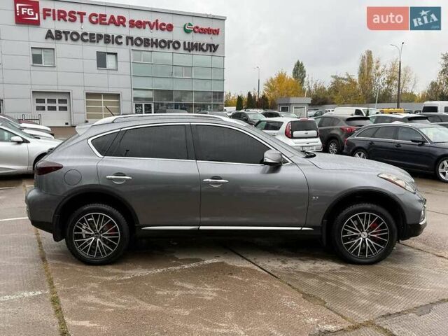Серый Инфинити QX50, объемом двигателя 3.7 л и пробегом 78 тыс. км за 14900 $, фото 3 на Automoto.ua