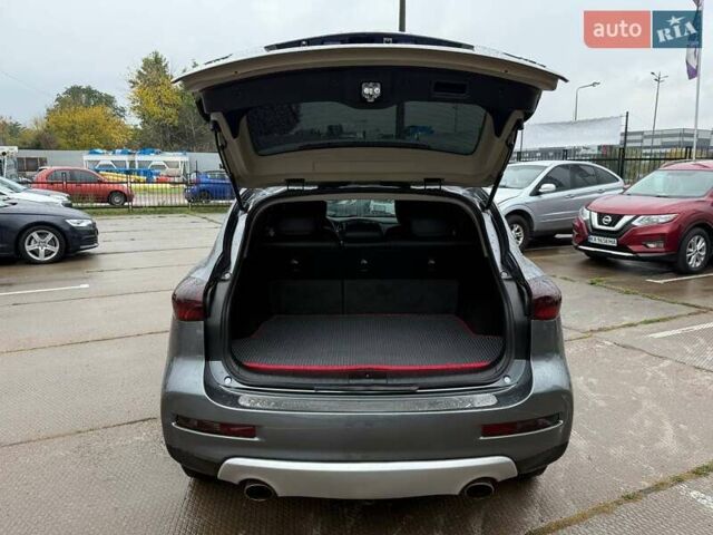 Серый Инфинити QX50, объемом двигателя 3.7 л и пробегом 78 тыс. км за 14900 $, фото 19 на Automoto.ua