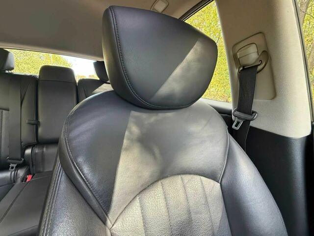 Серый Инфинити QX50, объемом двигателя 3.7 л и пробегом 52 тыс. км за 4800 $, фото 9 на Automoto.ua