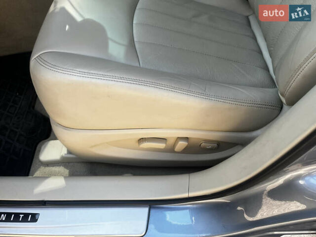 Сірий Інфініті QX50, об'ємом двигуна 3.7 л та пробігом 78 тис. км за 18300 $, фото 19 на Automoto.ua