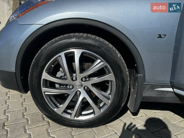 Серый Инфинити QX50, объемом двигателя 3.7 л и пробегом 78 тыс. км за 17800 $, фото 4 на Automoto.ua