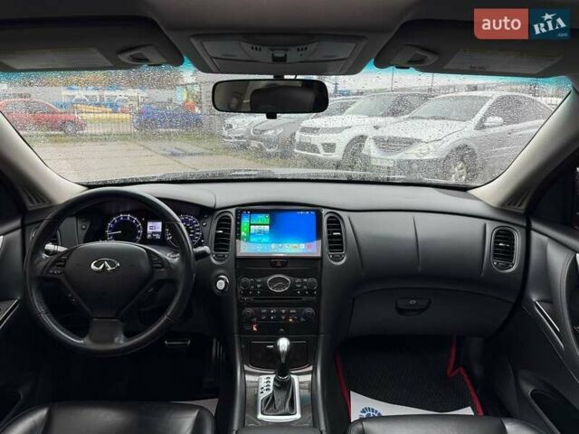 Серый Инфинити QX50, объемом двигателя 3.7 л и пробегом 78 тыс. км за 14900 $, фото 11 на Automoto.ua