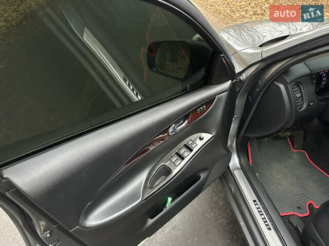 Серый Инфинити QX50, объемом двигателя 3.7 л и пробегом 83 тыс. км за 14000 $, фото 32 на Automoto.ua