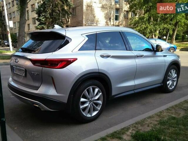 Сірий Інфініті QX50, об'ємом двигуна 1.99 л та пробігом 20 тис. км за 29000 $, фото 1 на Automoto.ua