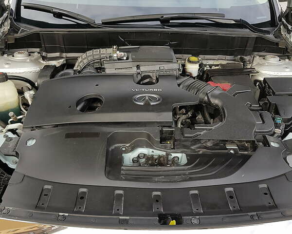 Серый Инфинити QX50, объемом двигателя 2 л и пробегом 35 тыс. км за 29900 $, фото 11 на Automoto.ua