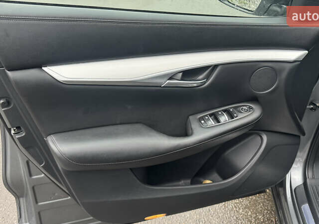 Серый Инфинити QX50, объемом двигателя 2 л и пробегом 80 тыс. км за 18500 $, фото 17 на Automoto.ua