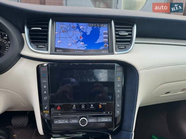 Серый Инфинити QX50, объемом двигателя 2 л и пробегом 113 тыс. км за 26000 $, фото 19 на Automoto.ua