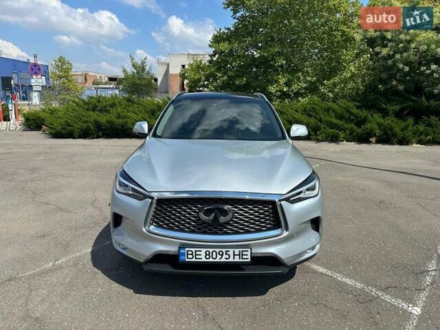 Сірий Інфініті QX50, об'ємом двигуна 2 л та пробігом 52 тис. км за 23000 $, фото 1 на Automoto.ua