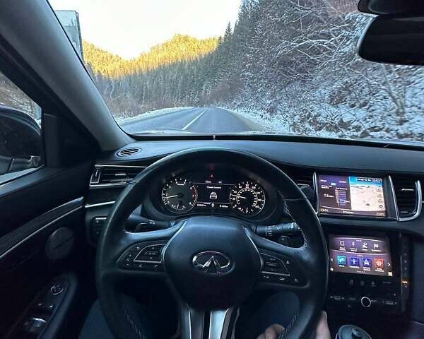 Серый Инфинити QX50, объемом двигателя 2 л и пробегом 88 тыс. км за 18000 $, фото 10 на Automoto.ua