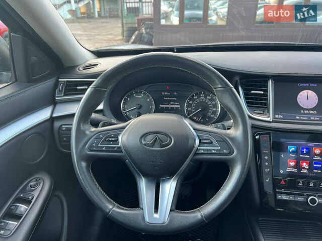 Серый Инфинити QX50, объемом двигателя 2 л и пробегом 80 тыс. км за 19500 $, фото 9 на Automoto.ua