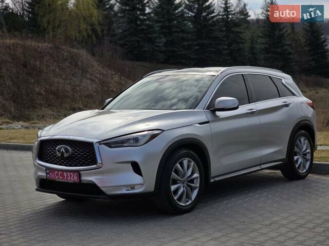 Сірий Інфініті QX50, об'ємом двигуна 2 л та пробігом 205 тис. км за 17499 $, фото 3 на Automoto.ua