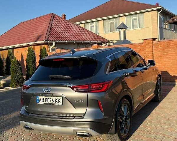 Серый Инфинити QX50, объемом двигателя 2 л и пробегом 122 тыс. км за 24300 $, фото 8 на Automoto.ua