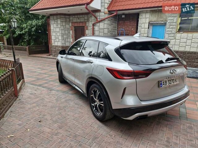 Серый Инфинити QX50, объемом двигателя 2 л и пробегом 91 тыс. км за 19300 $, фото 5 на Automoto.ua