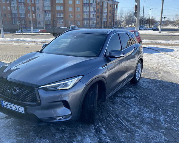 Сірий Інфініті QX50, об'ємом двигуна 2 л та пробігом 50 тис. км за 28000 $, фото 1 на Automoto.ua