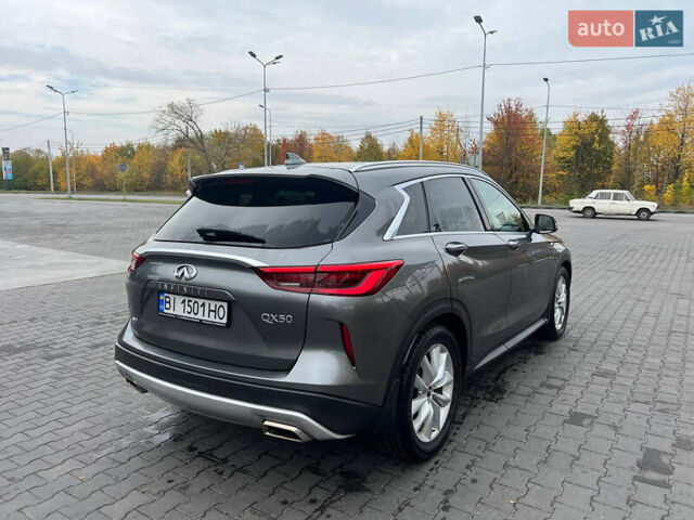 Серый Инфинити QX50, объемом двигателя 2 л и пробегом 80 тыс. км за 19900 $, фото 4 на Automoto.ua