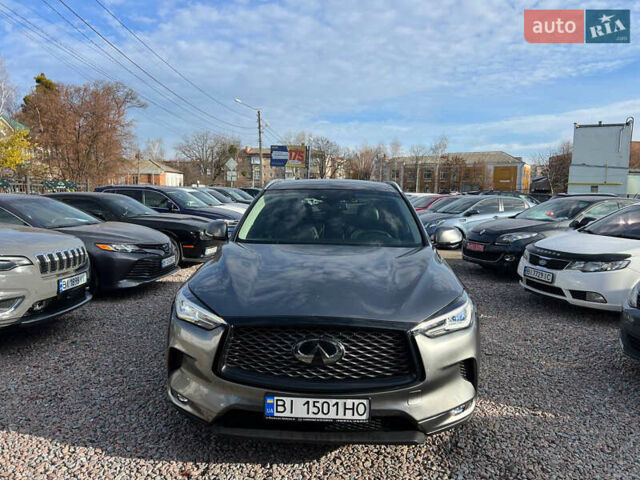 Серый Инфинити QX50, объемом двигателя 2 л и пробегом 80 тыс. км за 19500 $, фото 1 на Automoto.ua