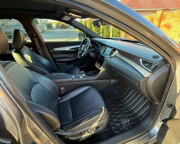 Серый Инфинити QX50, объемом двигателя 2 л и пробегом 122 тыс. км за 24300 $, фото 12 на Automoto.ua