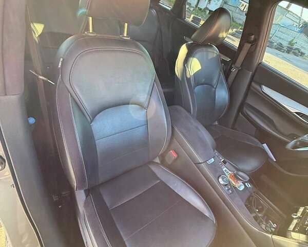 Серый Инфинити QX50, объемом двигателя 2 л и пробегом 122 тыс. км за 24300 $, фото 13 на Automoto.ua