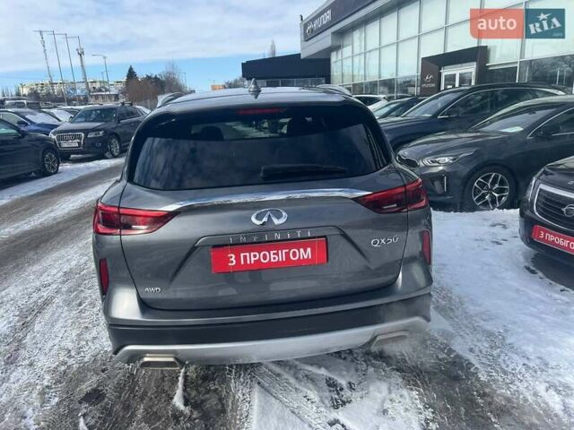 Сірий Інфініті QX50, об'ємом двигуна 2 л та пробігом 79 тис. км за 21500 $, фото 5 на Automoto.ua
