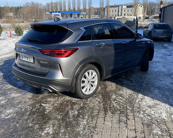 Сірий Інфініті QX50, об'ємом двигуна 2 л та пробігом 50 тис. км за 28000 $, фото 2 на Automoto.ua