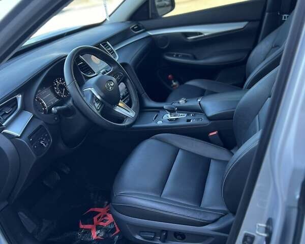 Сірий Інфініті QX50, об'ємом двигуна 2 л та пробігом 220 тис. км за 19999 $, фото 21 на Automoto.ua