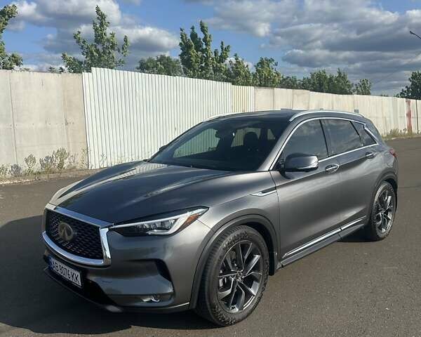 Серый Инфинити QX50, объемом двигателя 2 л и пробегом 117 тыс. км за 23900 $, фото 4 на Automoto.ua