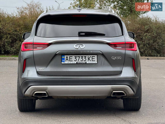 Серый Инфинити QX50, объемом двигателя 1.99 л и пробегом 70 тыс. км за 24999 $, фото 6 на Automoto.ua